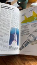 Load image into Gallery viewer, An Illustrated Guide To Space Warfare - David Hobbs
