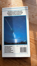 Load image into Gallery viewer, An Illustrated Guide To Space Warfare - David Hobbs
